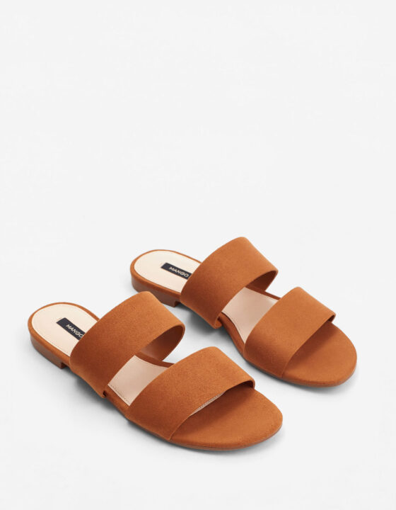 2-strap sandals